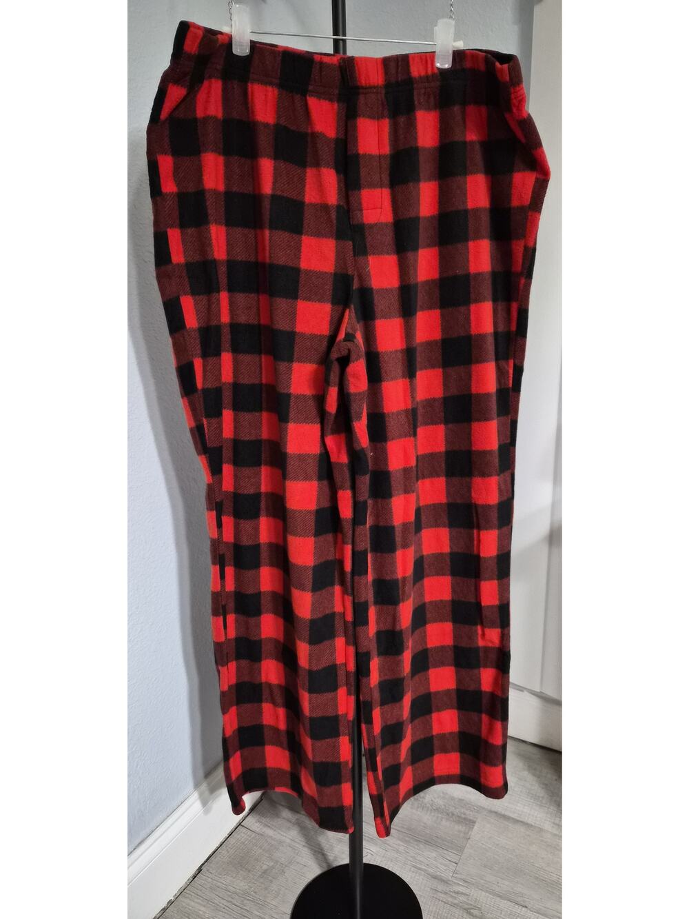 Kinnly Fleece Buffalo Plaid Red and Black Pajama Pants XL
